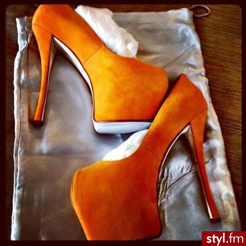 Szpilki Buty Moda