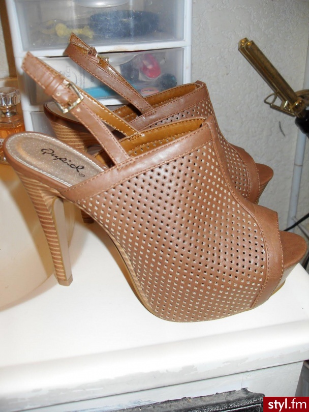 Pozostałe Buty Moda