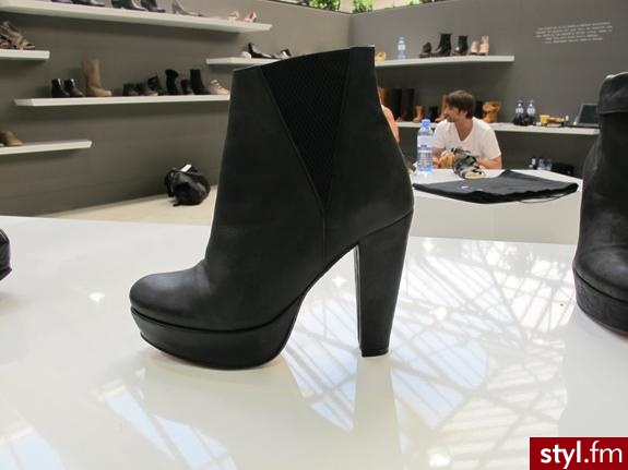 Pozostałe Buty Moda