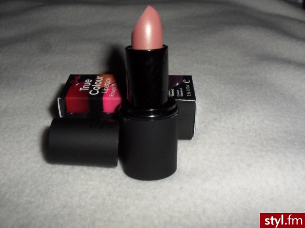 Sleek Lipstick in Shade Liqueur - Dzienne Makijaże