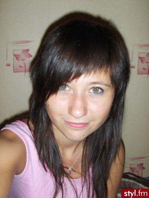 Średnie Fryzury