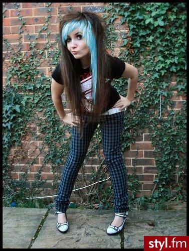 EMO Alternatywne Średnie Fryzury