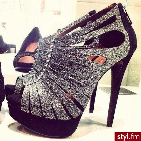 Szpilki Buty Moda