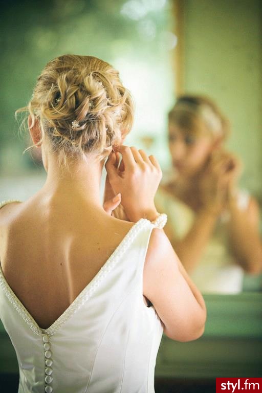 Blond Upięcie Kręcone Na co dzień Średnie Fryzury
