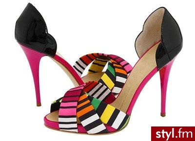 Niezwykle oryginalne jak zawsze kobiece buty od Giuseppe Zanotti - 649.95$ - Pozostałe Buty Moda