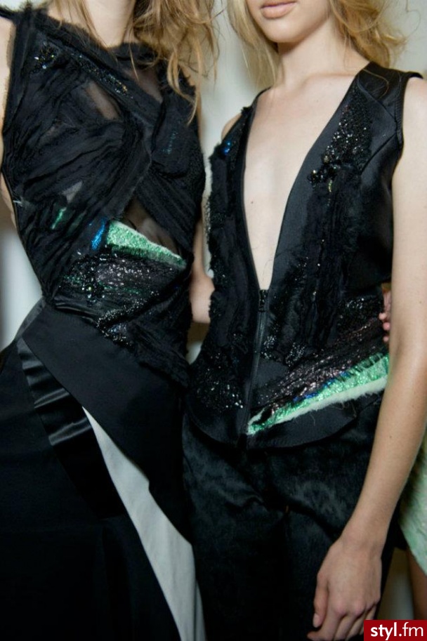 Swarovski - Pozostałe Ciuchy Moda