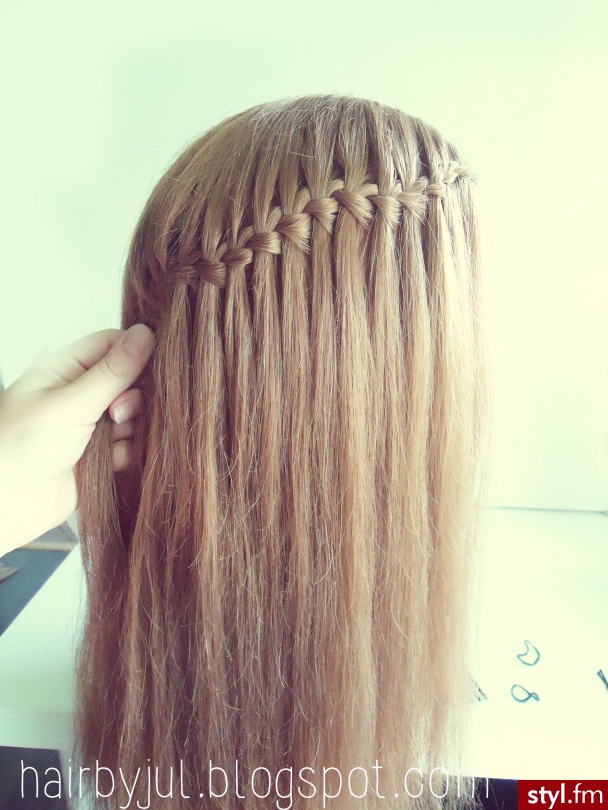 waterfall braid - Warkocze Proste Na co dzień Długie Fryzury