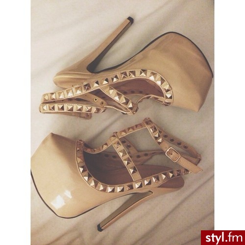 Szpilki Buty Moda