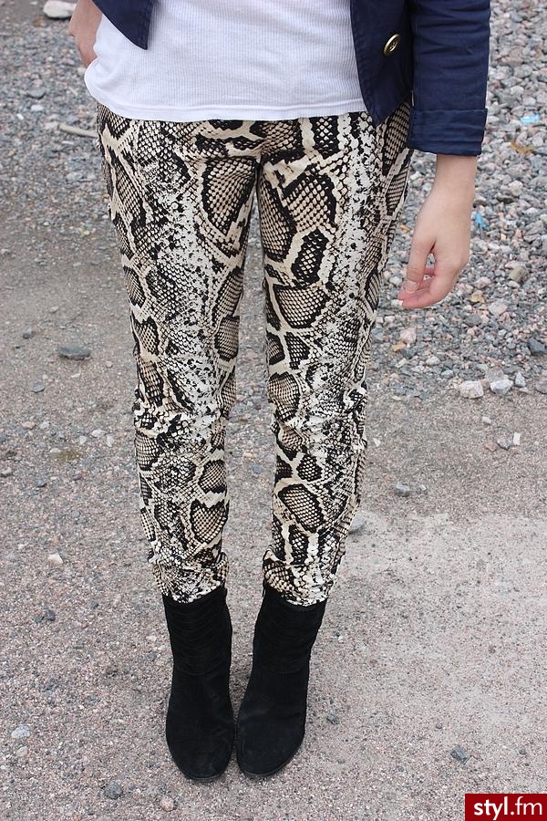 Jeżeli zdjęcie znajduje się już w galerii poproszę o link - Pozostałe Ciuchy Moda