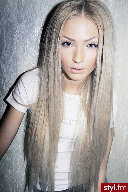 Blond Rozpuszczone Proste Na co dzień Długie Fryzury