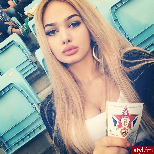Blond Rozpuszczone Proste Na co dzień Długie Fryzury
