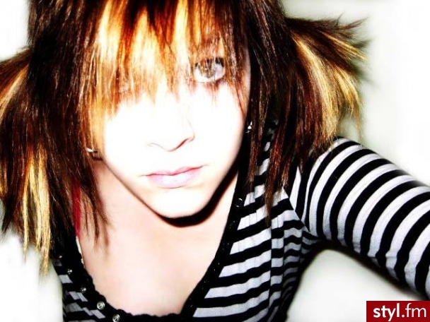 EMO Alternatywne Średnie Fryzury