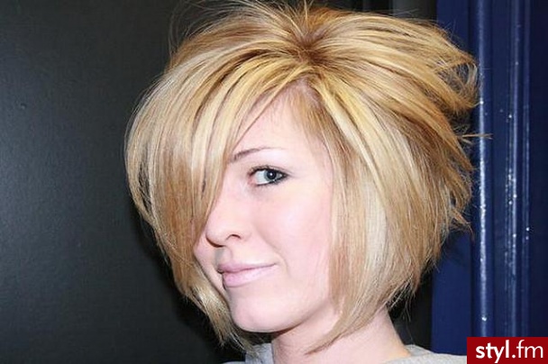 Blond Rozpuszczone Proste Na co dzień Krótkie Fryzury