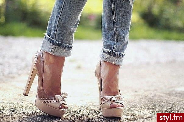 Szpilki Buty Moda