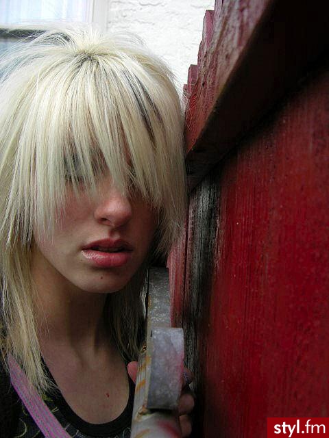 EMO Alternatywne Średnie Fryzury