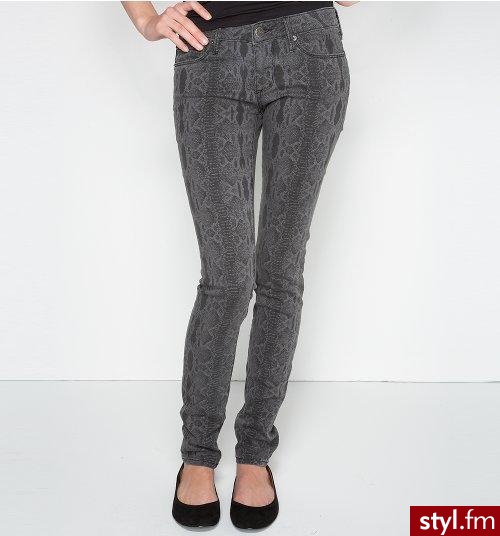 Fox 49.50$ - Pozostałe Ciuchy Moda