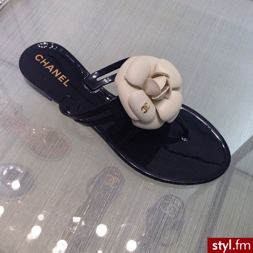 Klapki Buty Moda
