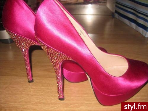 Szpilki Buty Moda