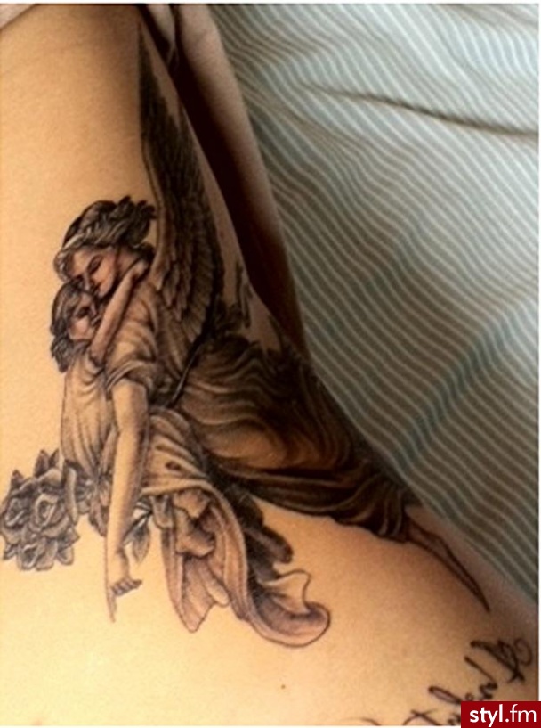 nowy tattoo Maii Sablewskiej - Tatuaże
