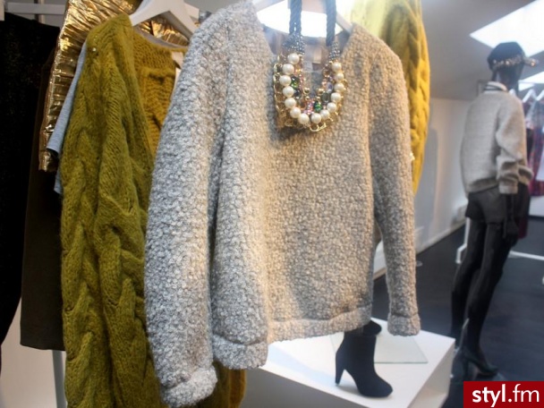 Swetry Ciuchy Moda