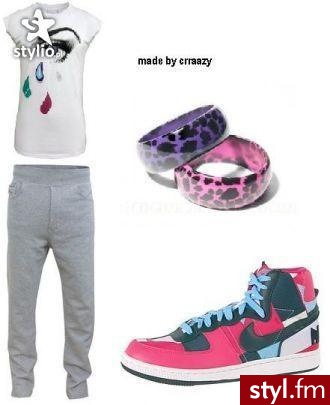 .. proste..
wpadły mi w oko te spodnie... ogółem tak w moim stylu... :O - Styler