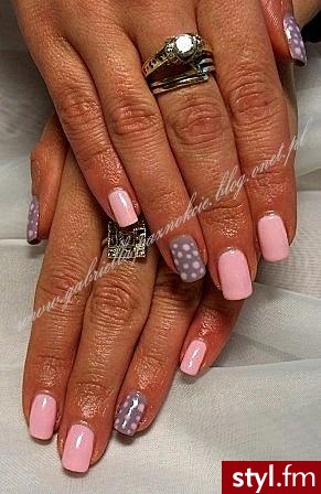 manicure hybrydowy - Kwadratowe Żelami Naturalne Paznokcie