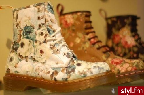Glany Buty Moda