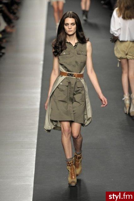 Projekt: Chloe (wiosna/lato 2010). Projekt: Chloe (wiosna/lato 2010) - Pozostałe Ciuchy Moda