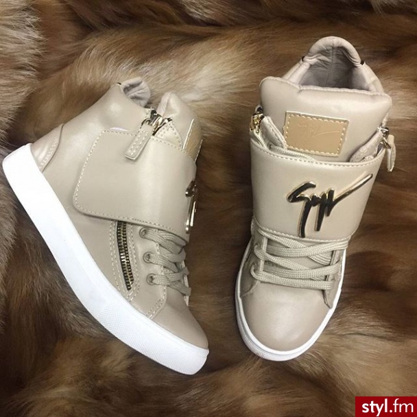 Sportowe Buty Moda