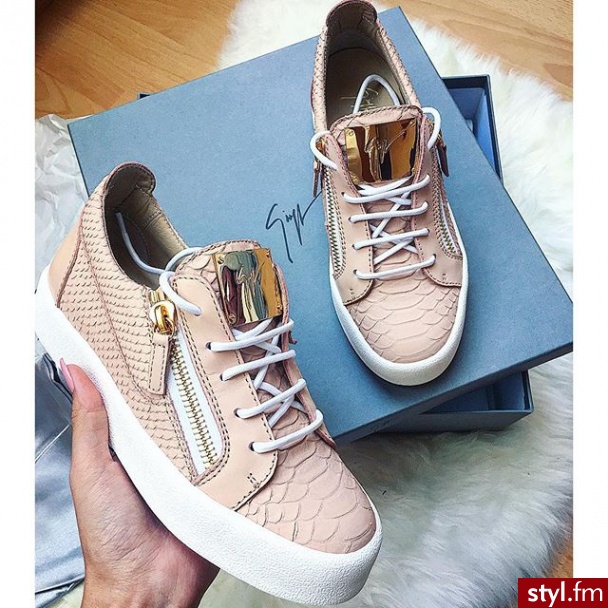 Sportowe Buty Moda