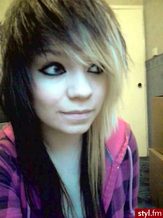 EMO Alternatywne Średnie Fryzury