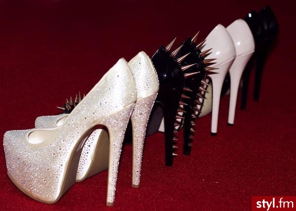Szpilki Buty Moda