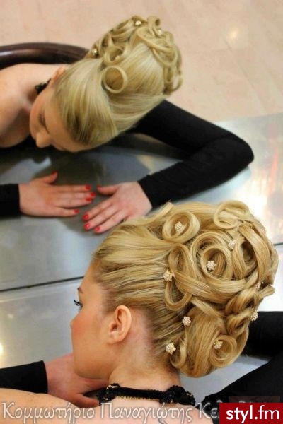 Blond Upięcie Proste Ślubne Długie Fryzury
