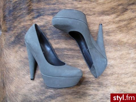 Szpilki Buty Moda