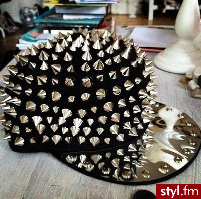 Nakrycia głowy Dodatki Moda