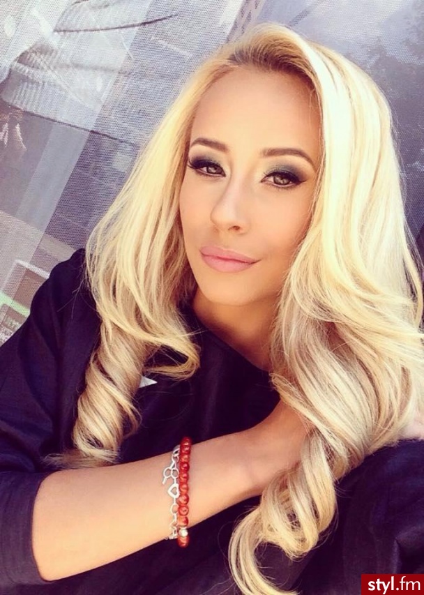Blond Rozpuszczone Kręcone Na co dzień Długie Fryzury