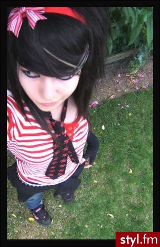 EMO Alternatywne Średnie Fryzury