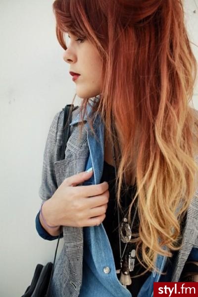 Blond Rozpuszczone Kręcone Na co dzień Długie Fryzury