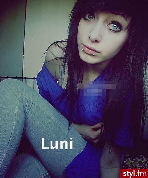 Lovette - EMO Alternatywne Średnie Fryzury