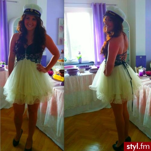 Sukienki Moda