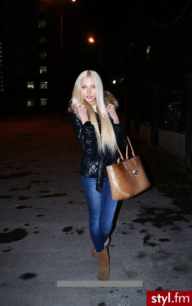 Blond Rozpuszczone Proste Na co dzień Długie Fryzury