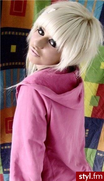 Średnie Fryzury