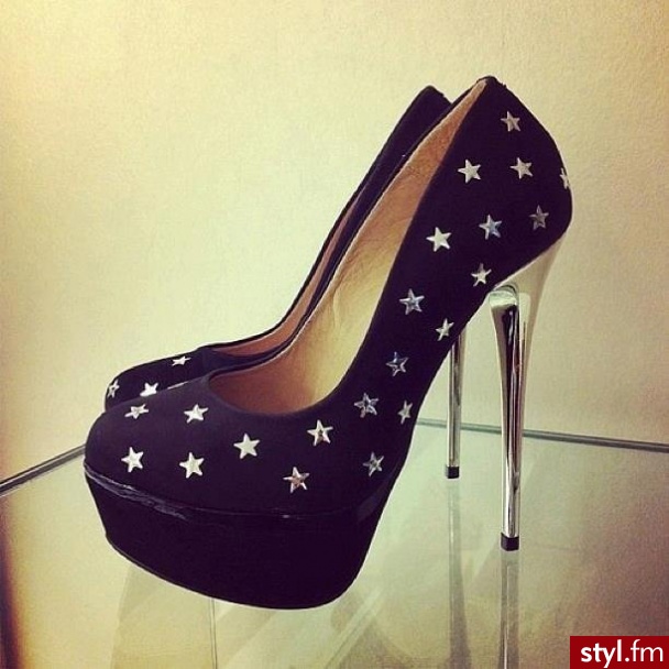 Szpilki Buty Moda