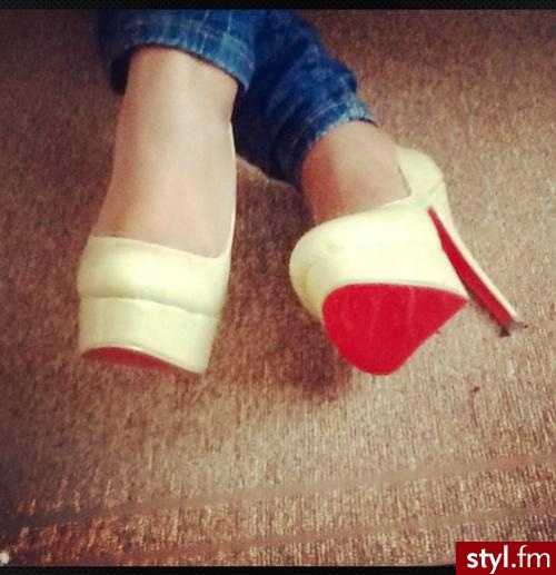 Szpilki Buty Moda