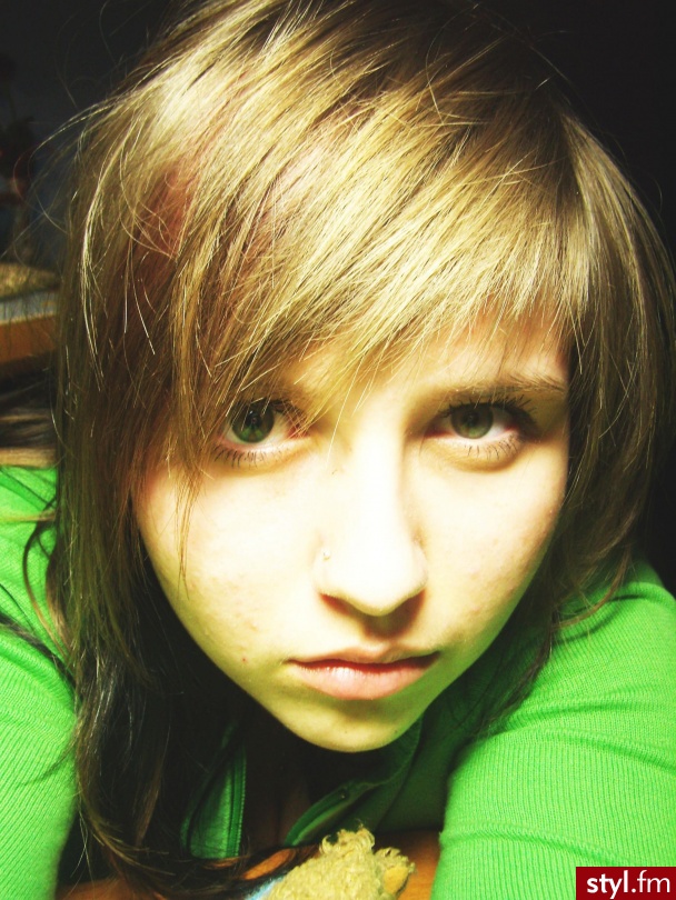 Średnie Fryzury