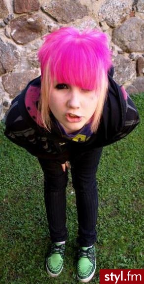 EMO Alternatywne Średnie Fryzury