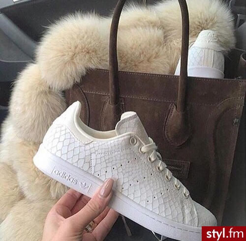 Pozostałe Buty Moda