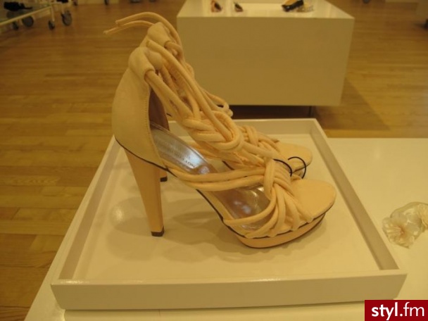 Pozostałe Buty Moda