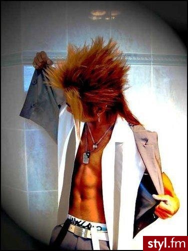 (\",) - Punk Rock Alternatywne Średnie Fryzury