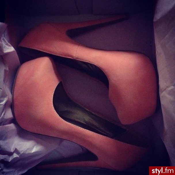 Szpilki Buty Moda